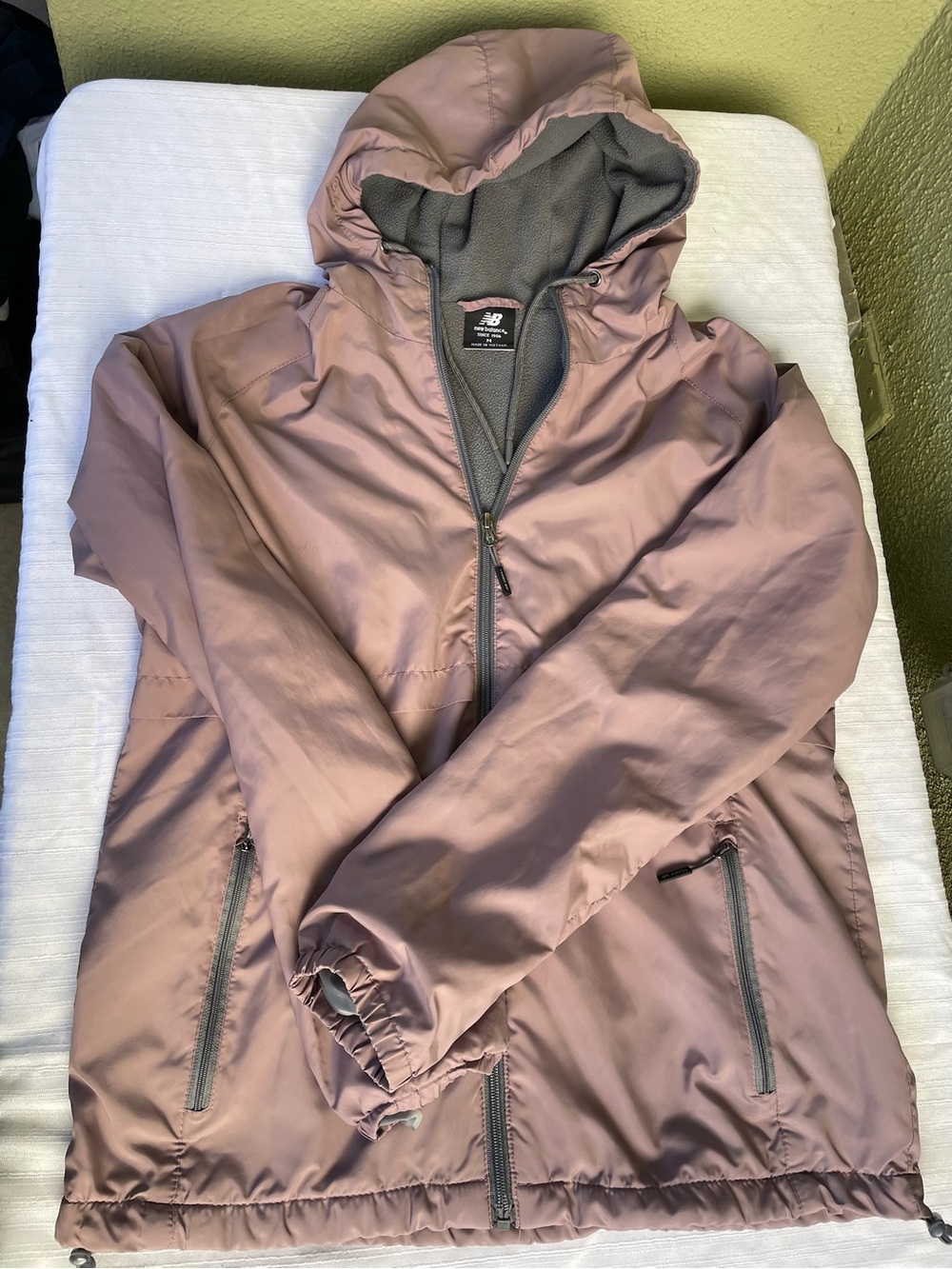 New Balance Women's Jacket size medium